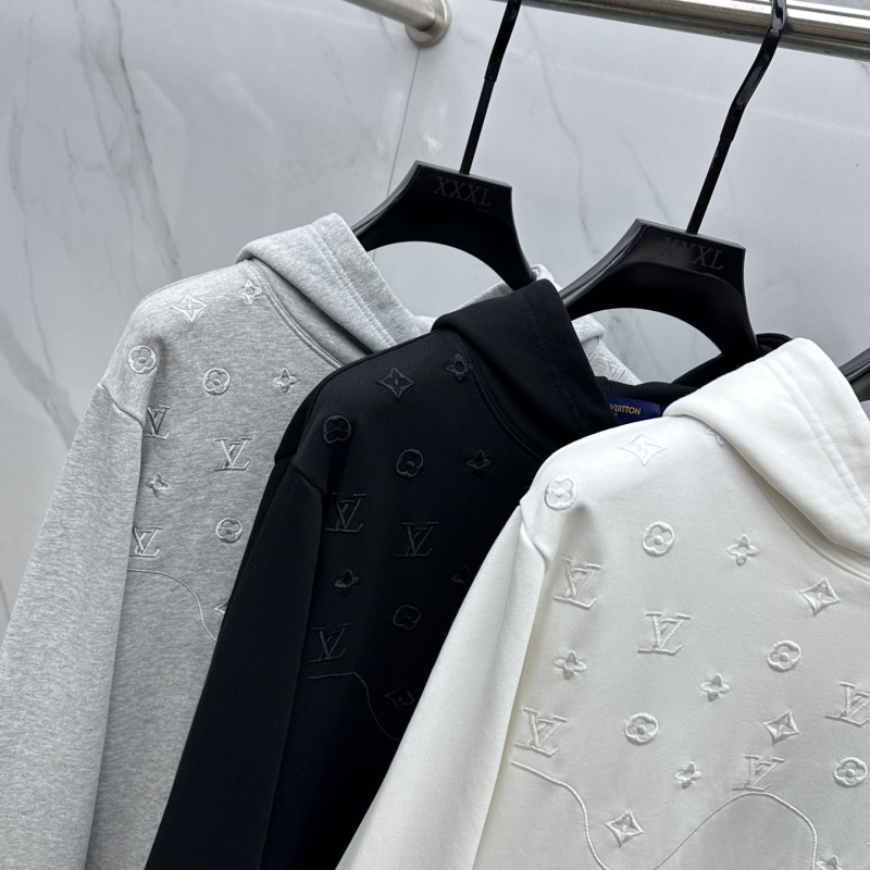 l0vis Vvtt0n hoodies